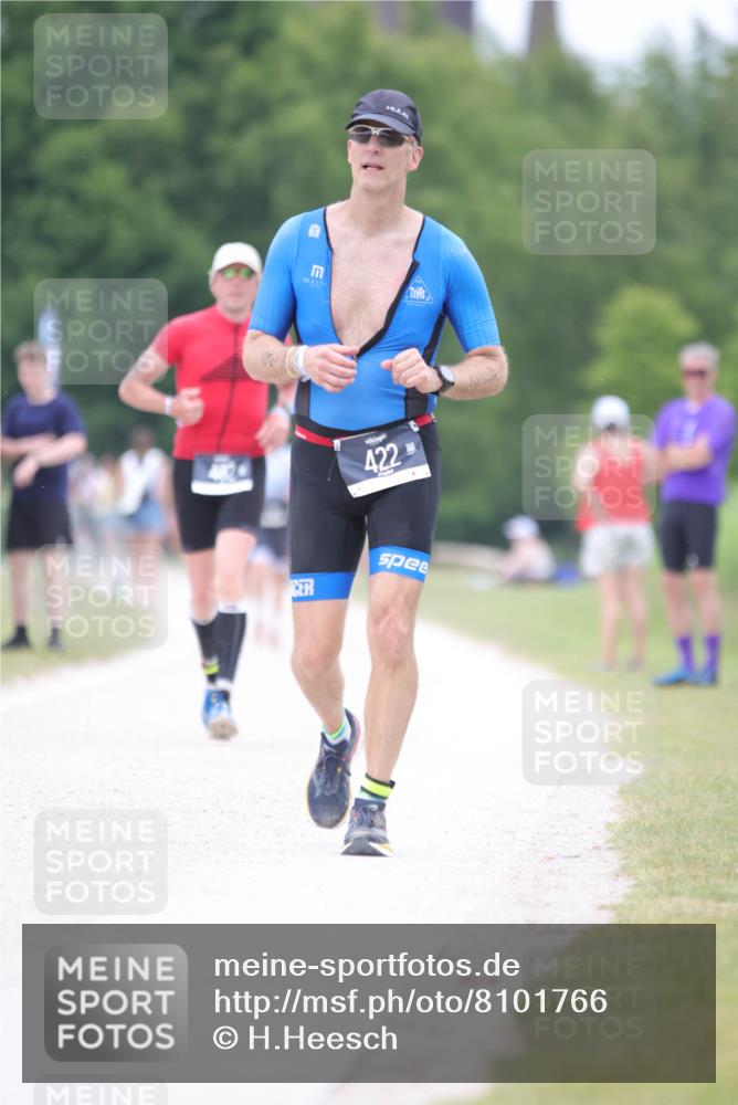 22.06.2025 - Viking Triathlon H.Heesch http://msf.ph/oto/8101766 22.06.2025 15:45:14 Laufen 422 meine-sportfotos.de