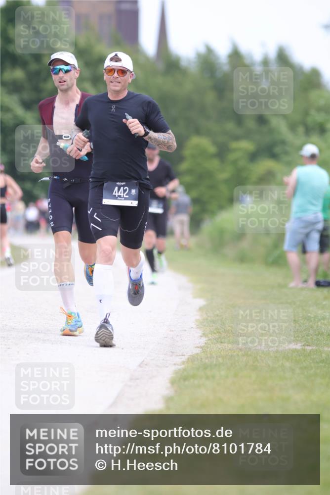 22.06.2025 - Viking Triathlon H.Heesch http://msf.ph/oto/8101784 22.06.2025 13:36:26 Laufen 442, 527 meine-sportfotos.de