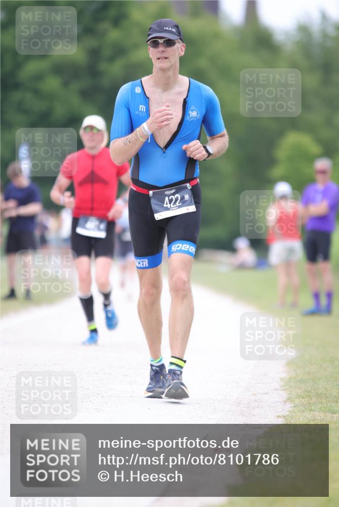 22.06.2025 - Viking Triathlon H.Heesch http://msf.ph/oto/8101786 22.06.2025 15:45:15 Laufen 422 meine-sportfotos.de