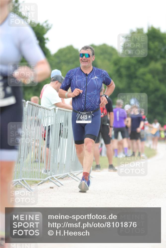 22.06.2025 - Viking Triathlon H.Heesch http://msf.ph/oto/8101876 22.06.2025 15:45:33 Laufen 115, 449 meine-sportfotos.de