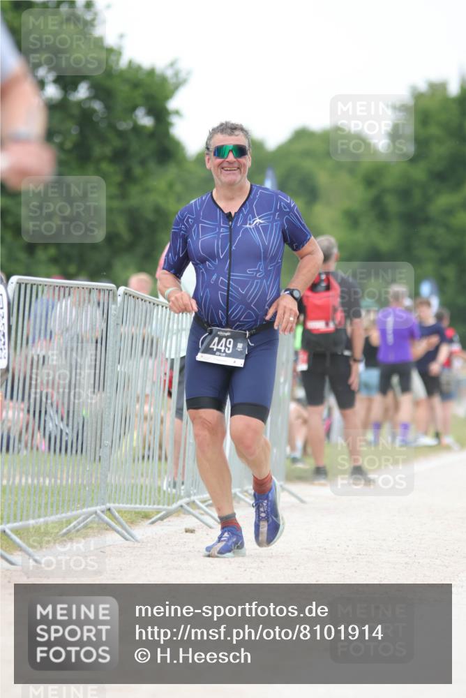 22.06.2025 - Viking Triathlon H.Heesch http://msf.ph/oto/8101914 22.06.2025 15:45:33 Laufen 115, 449 meine-sportfotos.de