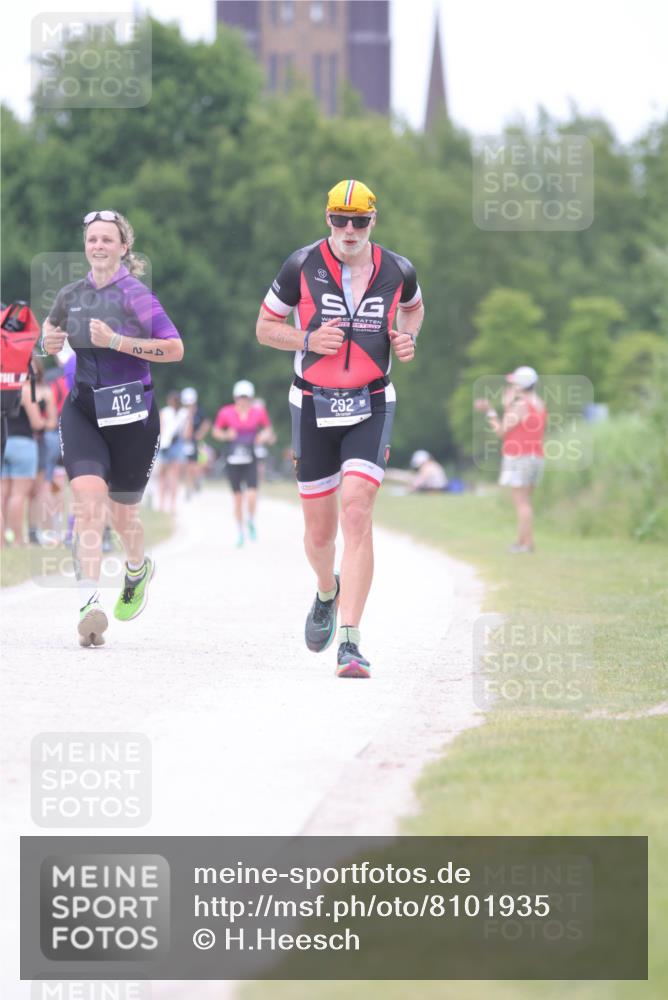22.06.2025 - Viking Triathlon H.Heesch http://msf.ph/oto/8101935 22.06.2025 15:45:45 Laufen 292, 412 meine-sportfotos.de
