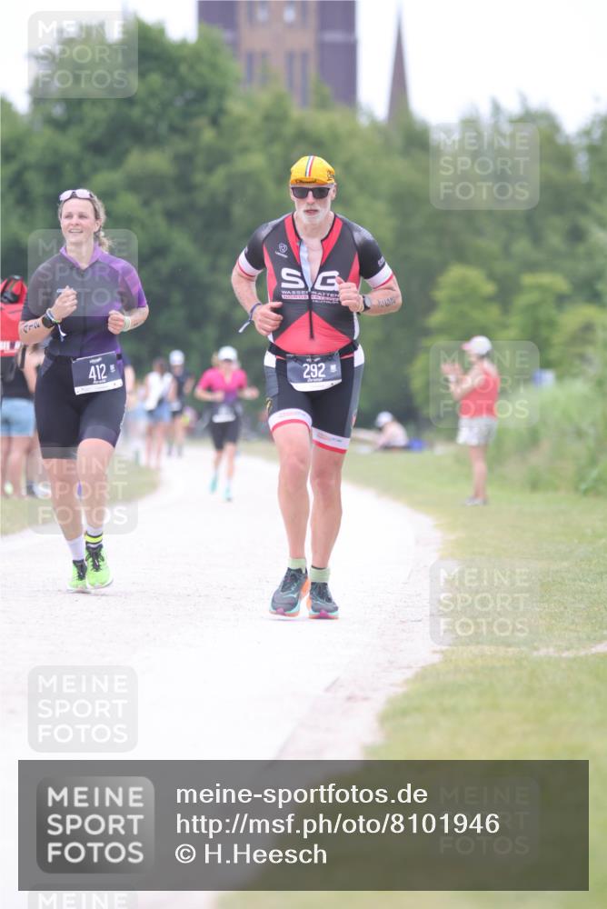 22.06.2025 - Viking Triathlon H.Heesch http://msf.ph/oto/8101946 22.06.2025 15:45:45 Laufen 292, 412 meine-sportfotos.de
