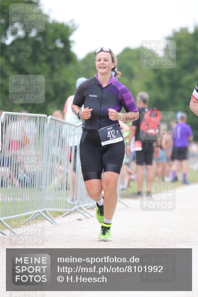 22.06.2025 - Viking Triathlon H.Heesch http://msf.ph/oto/8101992 22.06.2025 15:45:47 Laufen 292, 412 meine-sportfotos.de