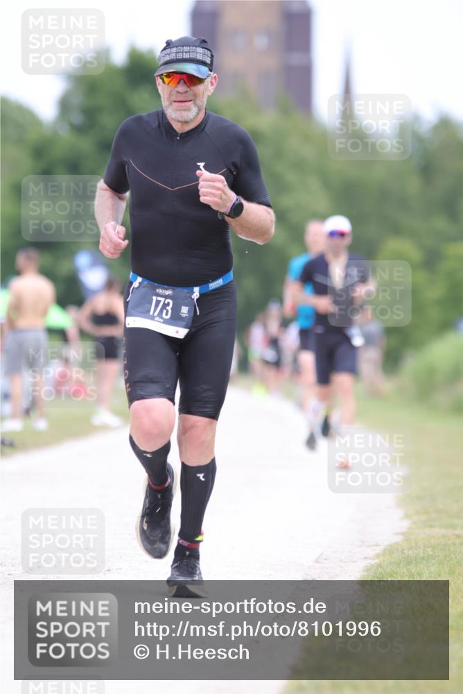 22.06.2025 - Viking Triathlon H.Heesch http://msf.ph/oto/8101996 22.06.2025 13:36:39 Laufen 125, 128, 173, 311 meine-sportfotos.de