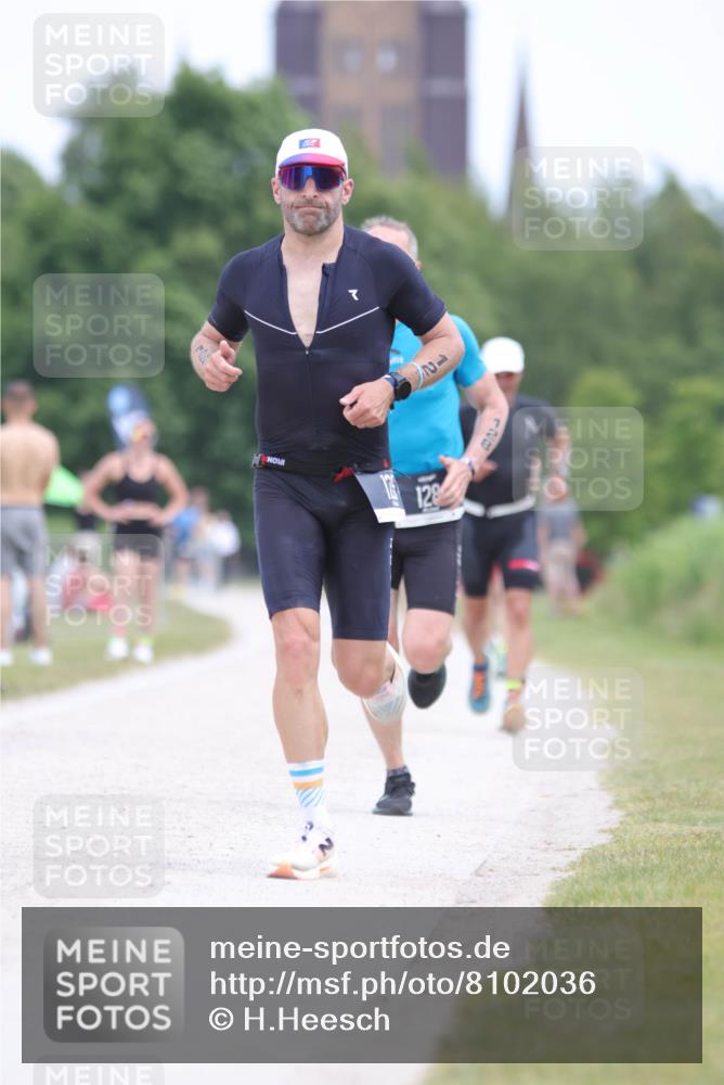 22.06.2025 - Viking Triathlon H.Heesch http://msf.ph/oto/8102036 22.06.2025 13:36:43 Laufen 125, 128, 173, 283 meine-sportfotos.de