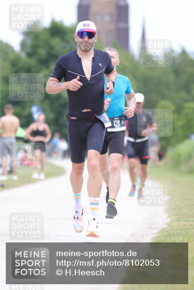 22.06.2025 - Viking Triathlon H.Heesch http://msf.ph/oto/8102053 22.06.2025 13:36:43 Laufen 125, 128, 173, 283 meine-sportfotos.de