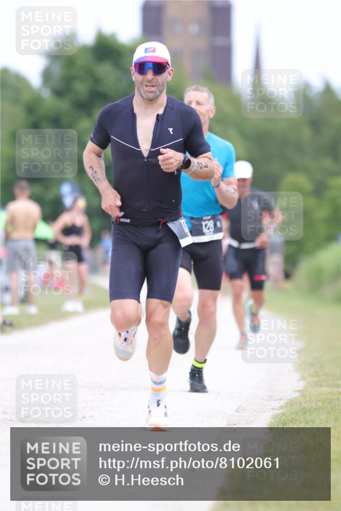 22.06.2025 - Viking Triathlon H.Heesch http://msf.ph/oto/8102061 22.06.2025 13:36:43 Laufen 125, 128, 173, 283 meine-sportfotos.de