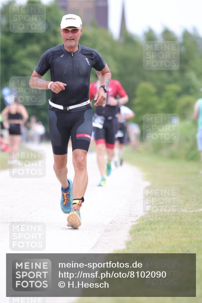 22.06.2025 - Viking Triathlon H.Heesch http://msf.ph/oto/8102090 22.06.2025 13:36:48 Laufen 125, 128, 283, 429 meine-sportfotos.de