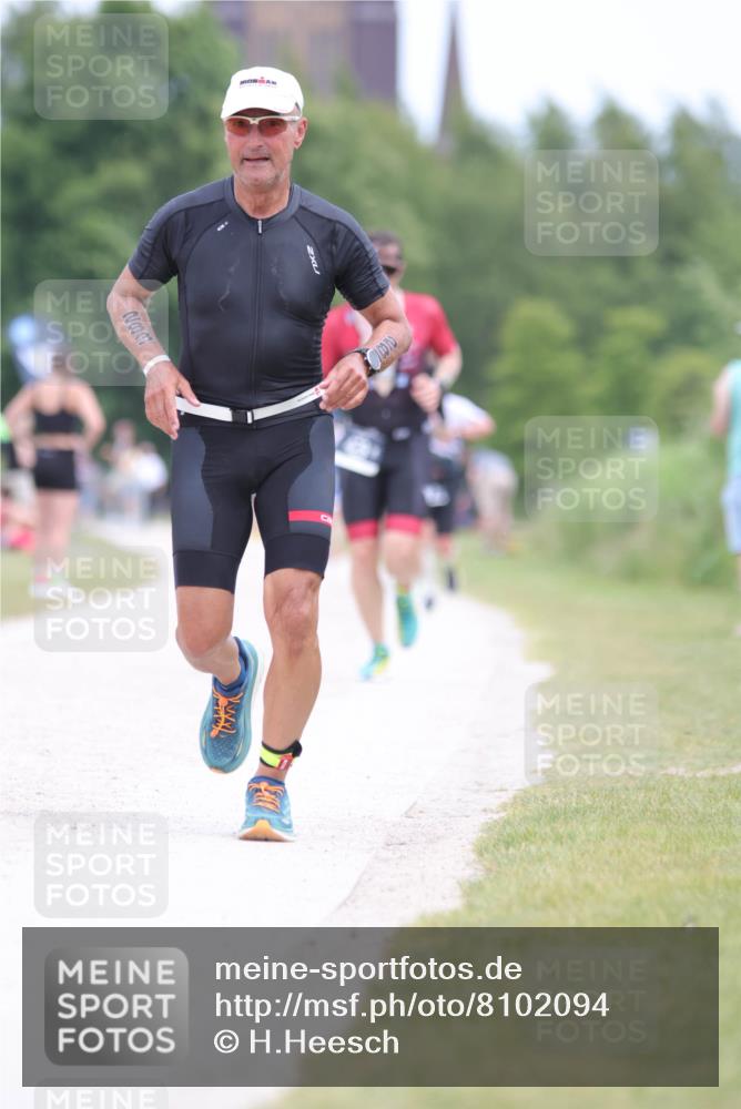 22.06.2025 - Viking Triathlon H.Heesch http://msf.ph/oto/8102094 22.06.2025 13:36:48 Laufen 125, 128, 283, 429 meine-sportfotos.de