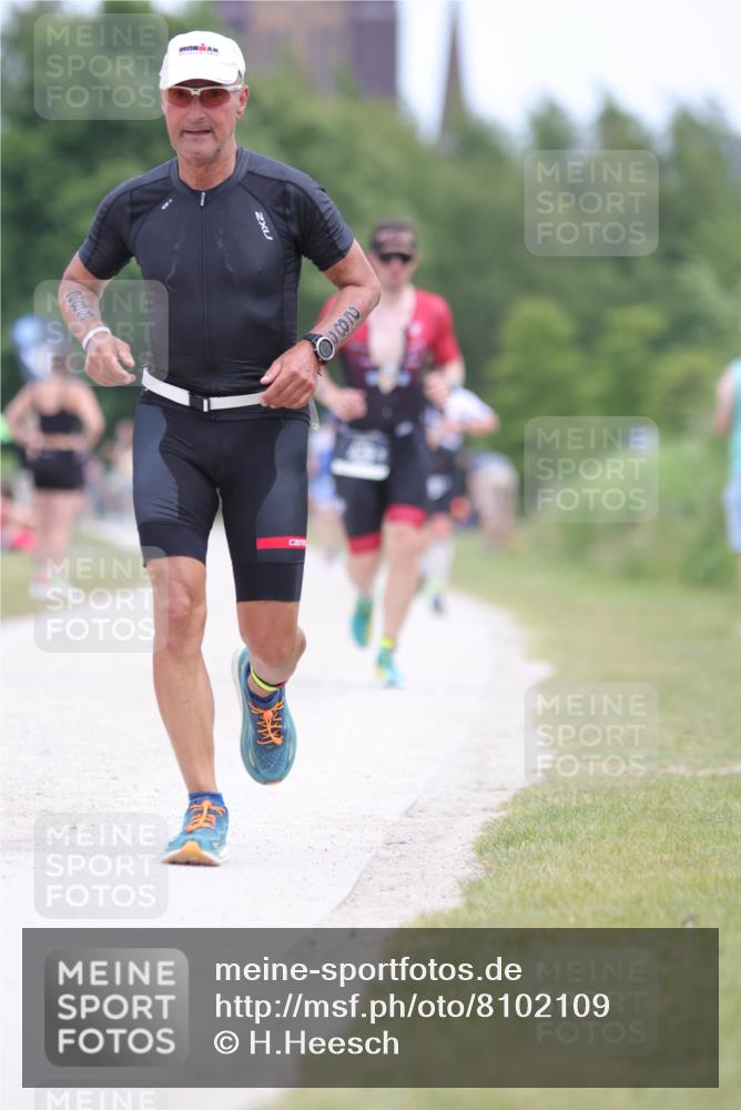22.06.2025 - Viking Triathlon H.Heesch http://msf.ph/oto/8102109 22.06.2025 13:36:48 Laufen 125, 128, 283, 429 meine-sportfotos.de