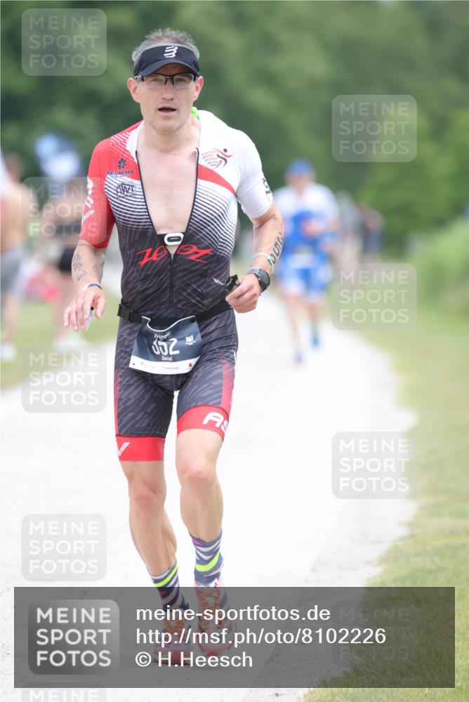 22.06.2025 - Viking Triathlon H.Heesch http://msf.ph/oto/8102226 22.06.2025 13:37:02 Laufen 193, 290, 349, 352 meine-sportfotos.de