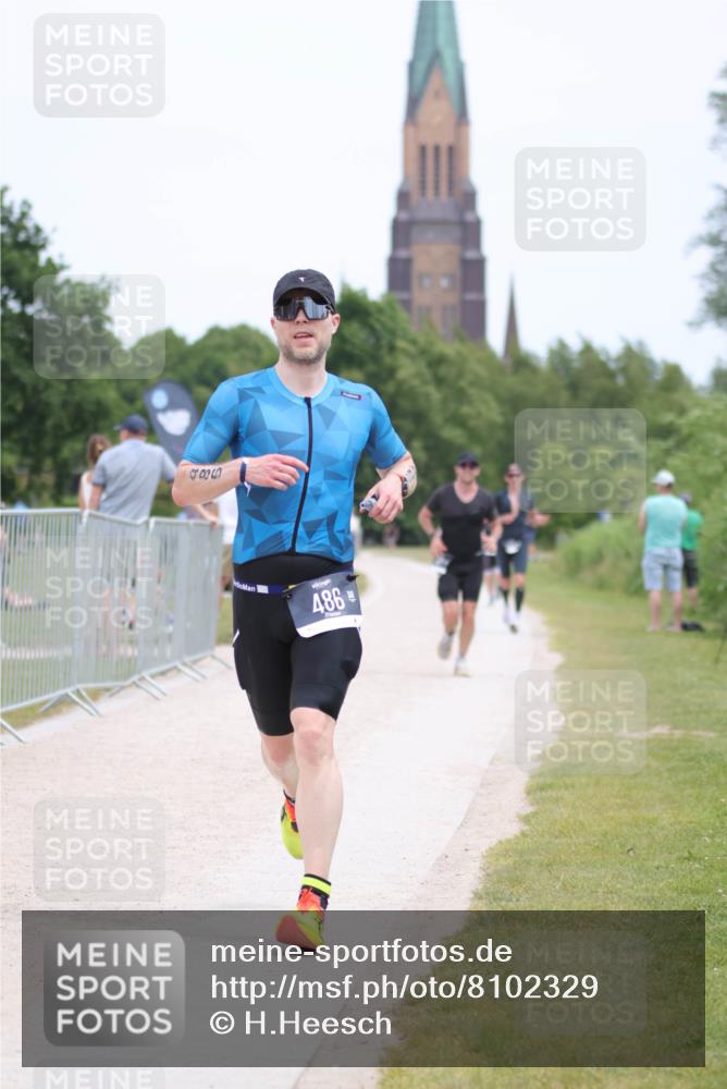 22.06.2025 - Viking Triathlon H.Heesch http://msf.ph/oto/8102329 22.06.2025 13:37:17 Laufen 271, 369, 486 meine-sportfotos.de