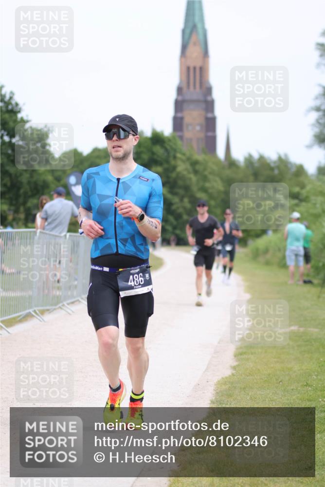 22.06.2025 - Viking Triathlon H.Heesch http://msf.ph/oto/8102346 22.06.2025 13:37:17 Laufen 271, 369, 486 meine-sportfotos.de