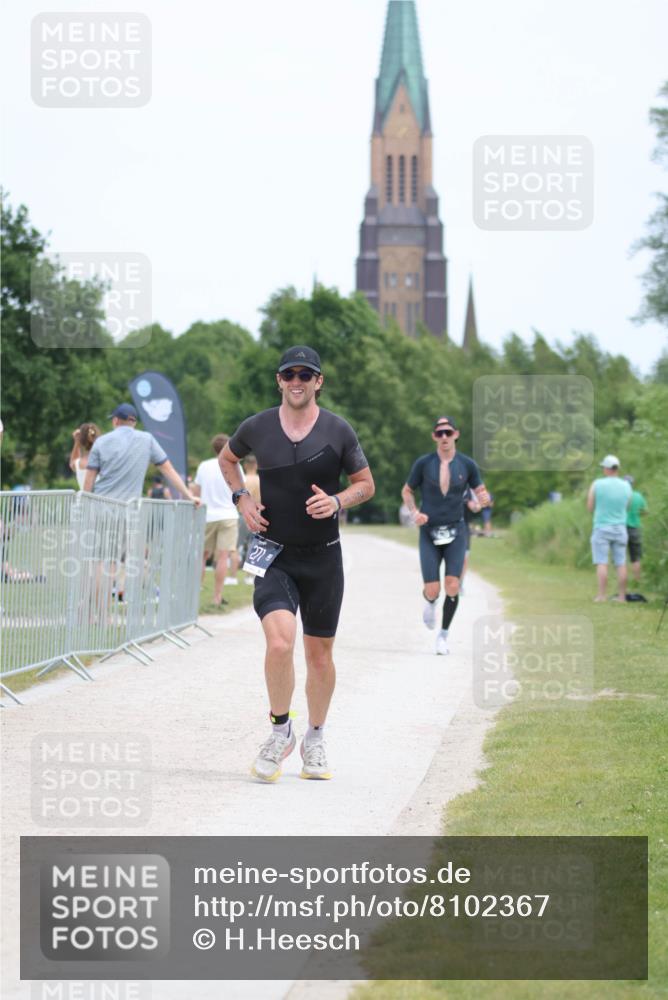 22.06.2025 - Viking Triathlon H.Heesch http://msf.ph/oto/8102367 22.06.2025 13:37:21 Laufen 271, 486, 520 meine-sportfotos.de
