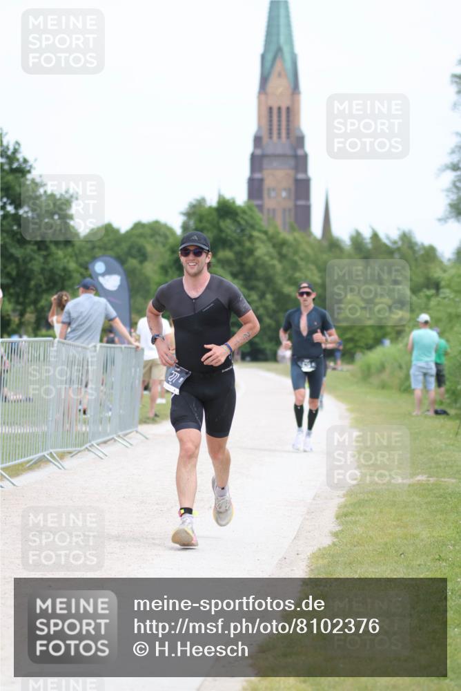 22.06.2025 - Viking Triathlon H.Heesch http://msf.ph/oto/8102376 22.06.2025 13:37:21 Laufen 271, 486, 520 meine-sportfotos.de