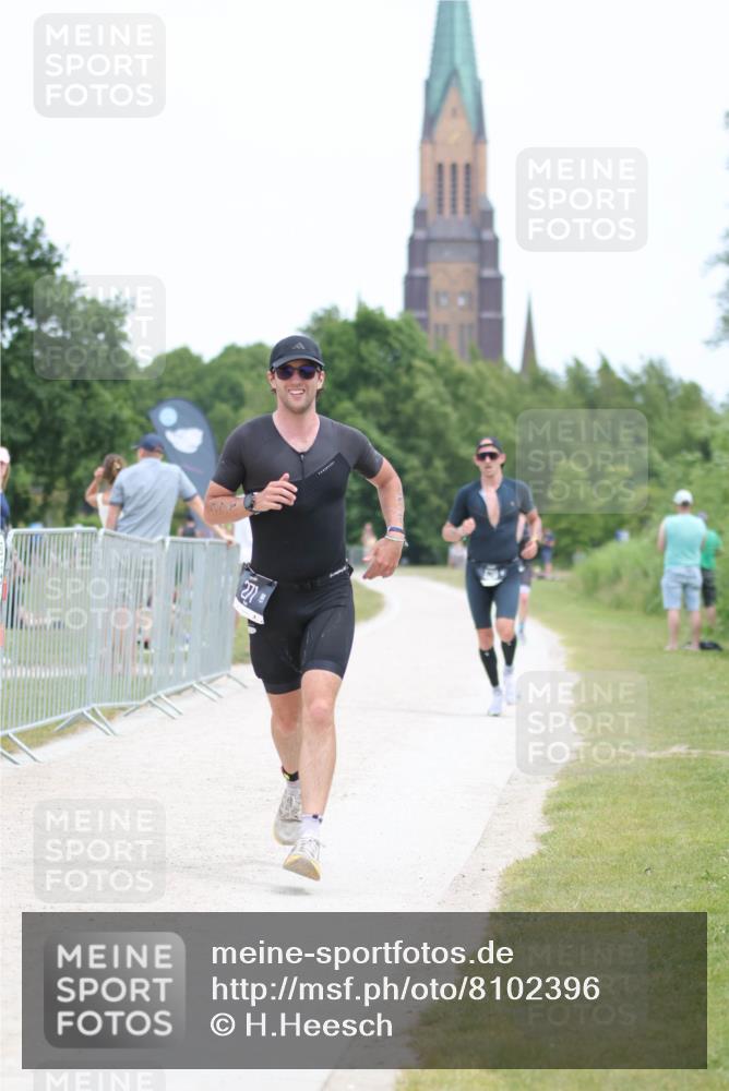 22.06.2025 - Viking Triathlon H.Heesch http://msf.ph/oto/8102396 22.06.2025 13:37:21 Laufen 271, 486, 520 meine-sportfotos.de