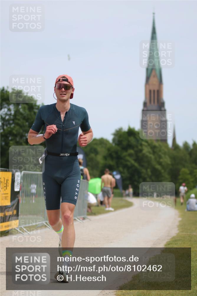 22.06.2025 - Viking Triathlon H.Heesch http://msf.ph/oto/8102462 22.06.2025 13:19:37 Laufen 185, 235 meine-sportfotos.de
