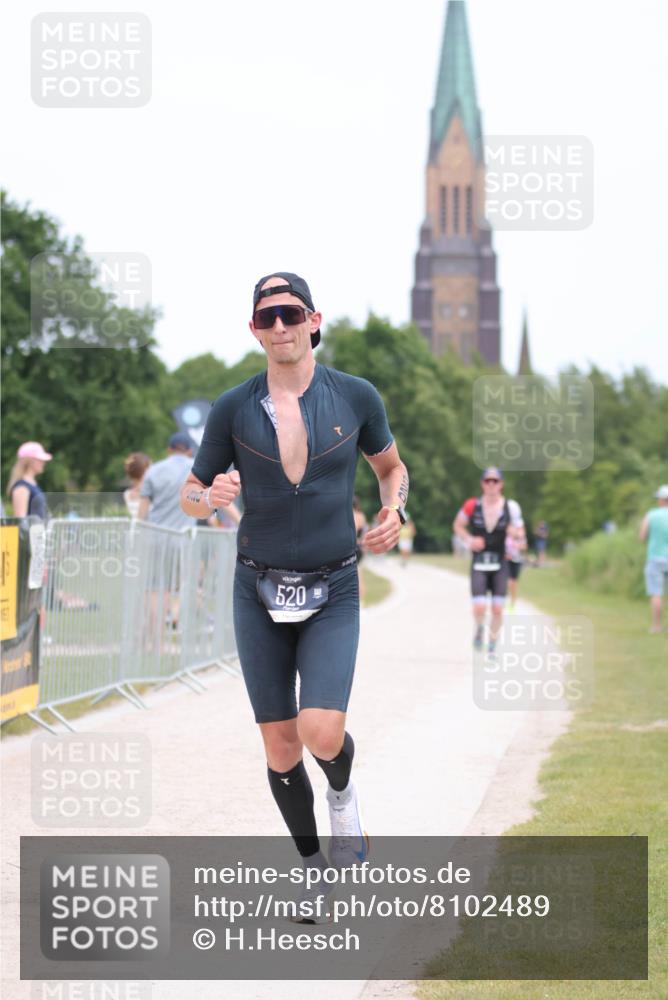 22.06.2025 - Viking Triathlon H.Heesch http://msf.ph/oto/8102489 22.06.2025 13:37:25 Laufen 8, 271, 520 meine-sportfotos.de