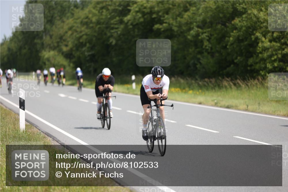 22.06.2025 - Viking Triathlon Yannick Fuchs http://msf.ph/oto/8102533 22.06.2025 12:05:32 Radfahren 47, 102, 158, 183, 232, 609, 612, 652 meine-sportfotos.de