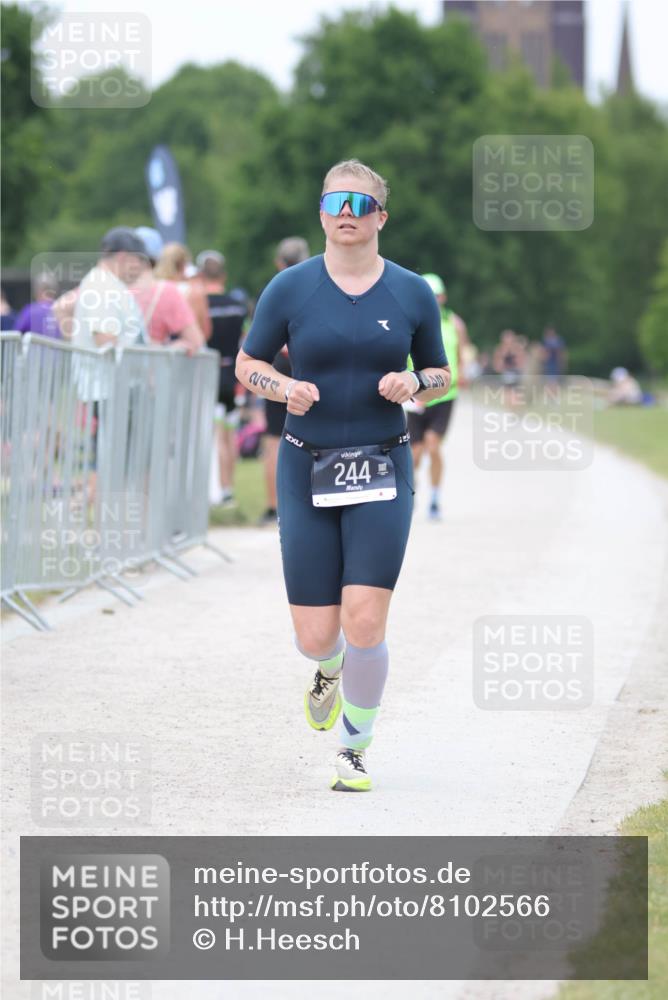 22.06.2025 - Viking Triathlon H.Heesch http://msf.ph/oto/8102566 22.06.2025 15:47:29 Laufen 244 meine-sportfotos.de