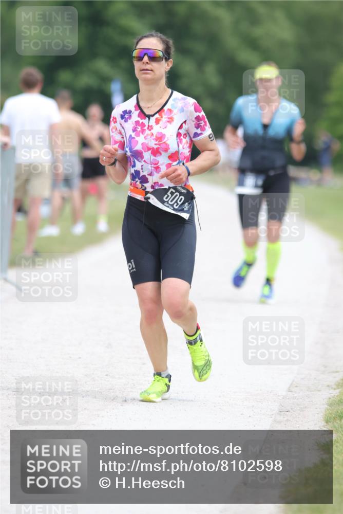22.06.2025 - Viking Triathlon H.Heesch http://msf.ph/oto/8102598 22.06.2025 13:37:36 Laufen 8, 181, 509 meine-sportfotos.de