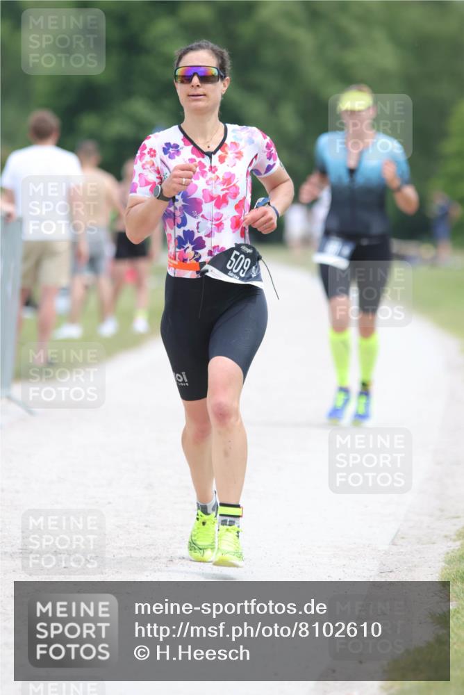 22.06.2025 - Viking Triathlon H.Heesch http://msf.ph/oto/8102610 22.06.2025 13:37:36 Laufen 8, 181, 509 meine-sportfotos.de