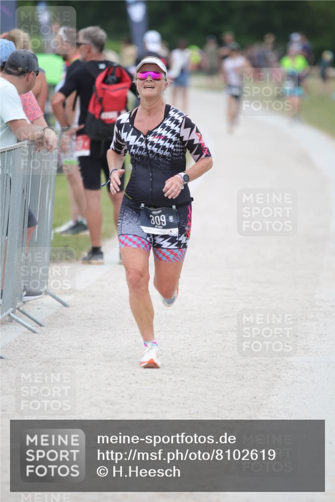 22.06.2025 - Viking Triathlon H.Heesch http://msf.ph/oto/8102619 22.06.2025 15:47:52 Laufen 309 meine-sportfotos.de