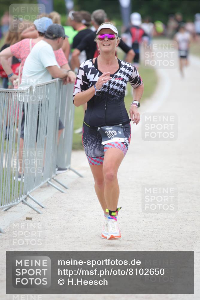 22.06.2025 - Viking Triathlon H.Heesch http://msf.ph/oto/8102650 22.06.2025 15:47:53 Laufen 309 meine-sportfotos.de