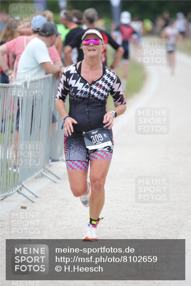 22.06.2025 - Viking Triathlon H.Heesch http://msf.ph/oto/8102659 22.06.2025 15:47:53 Laufen 309 meine-sportfotos.de