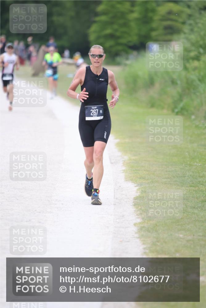 22.06.2025 - Viking Triathlon H.Heesch http://msf.ph/oto/8102677 22.06.2025 15:47:55 Laufen 309 meine-sportfotos.de