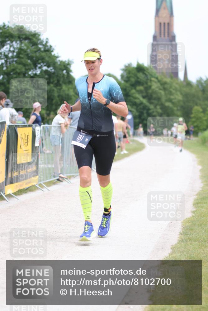 22.06.2025 - Viking Triathlon H.Heesch http://msf.ph/oto/8102700 22.06.2025 13:37:42 Laufen 181, 509 meine-sportfotos.de
