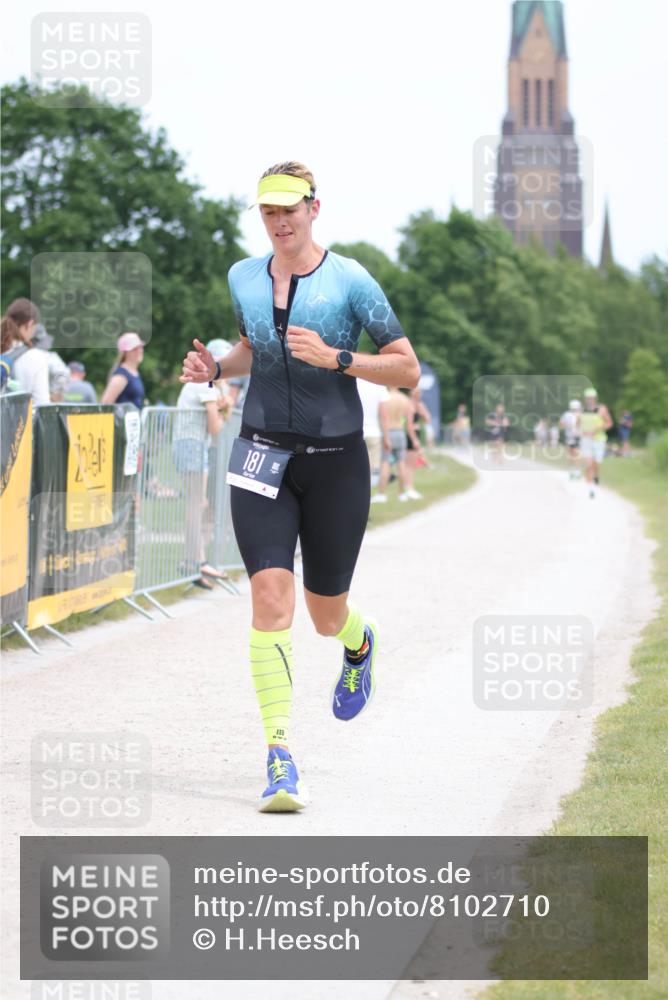 22.06.2025 - Viking Triathlon H.Heesch http://msf.ph/oto/8102710 22.06.2025 13:37:42 Laufen 181, 509 meine-sportfotos.de