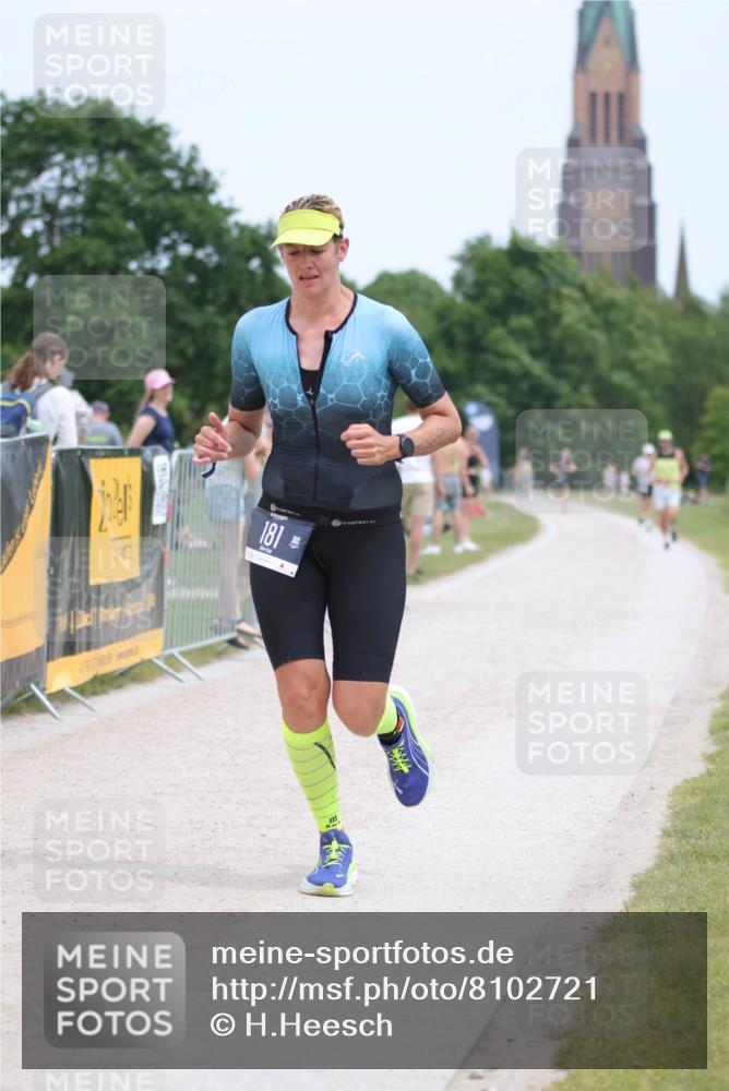 22.06.2025 - Viking Triathlon H.Heesch http://msf.ph/oto/8102721 22.06.2025 13:37:42 Laufen 181, 509 meine-sportfotos.de