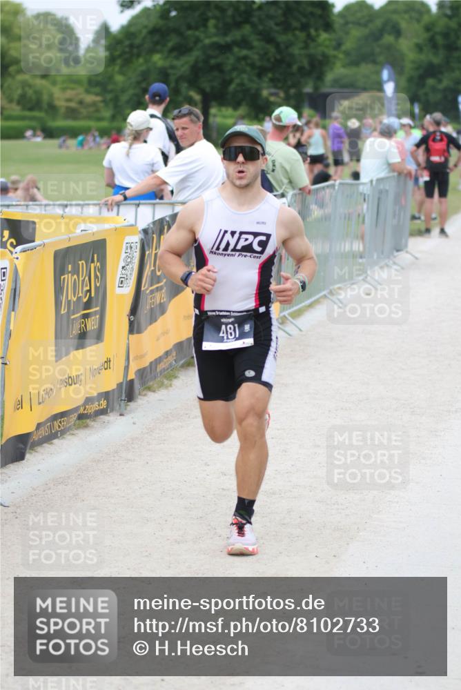 22.06.2025 - Viking Triathlon H.Heesch http://msf.ph/oto/8102733 22.06.2025 15:48:09 Laufen 481 meine-sportfotos.de