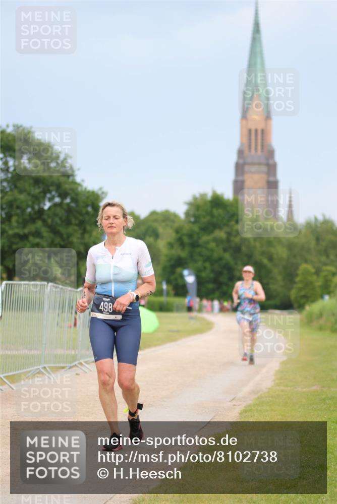 22.06.2025 - Viking Triathlon H.Heesch http://msf.ph/oto/8102738 22.06.2025 16:51:35 Laufen 192, 498 meine-sportfotos.de