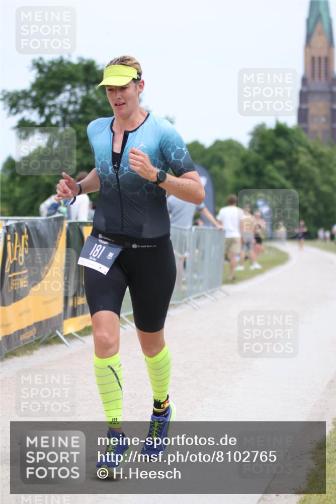 22.06.2025 - Viking Triathlon H.Heesch http://msf.ph/oto/8102765 22.06.2025 13:37:42 Laufen 181, 509 meine-sportfotos.de