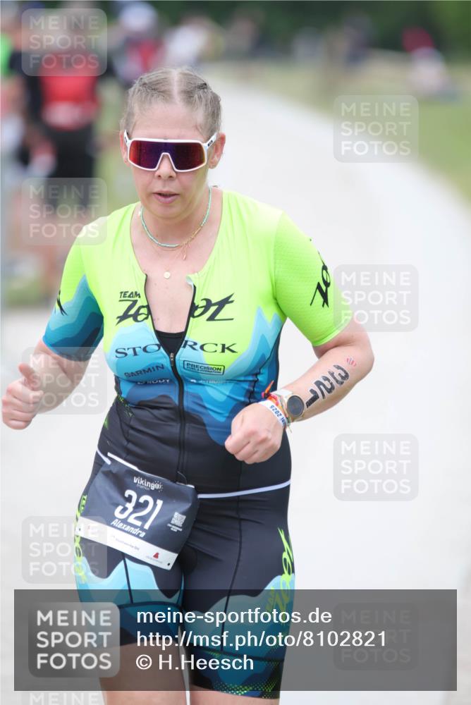 22.06.2025 - Viking Triathlon H.Heesch http://msf.ph/oto/8102821 22.06.2025 15:48:27 Laufen 321 meine-sportfotos.de