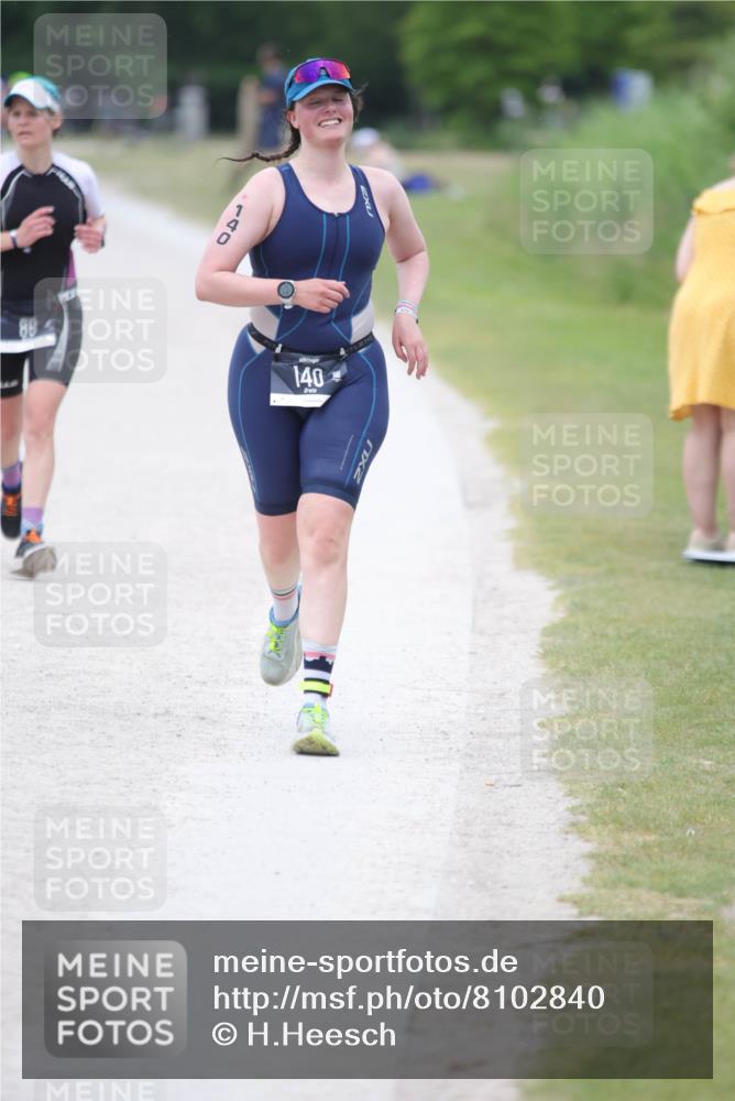 22.06.2025 - Viking Triathlon H.Heesch http://msf.ph/oto/8102840 22.06.2025 15:49:02 Laufen 86, 140 meine-sportfotos.de