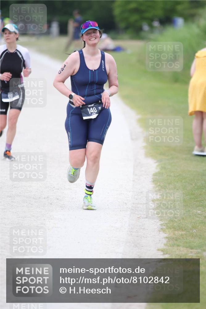 22.06.2025 - Viking Triathlon H.Heesch http://msf.ph/oto/8102842 22.06.2025 15:49:02 Laufen 86, 140 meine-sportfotos.de