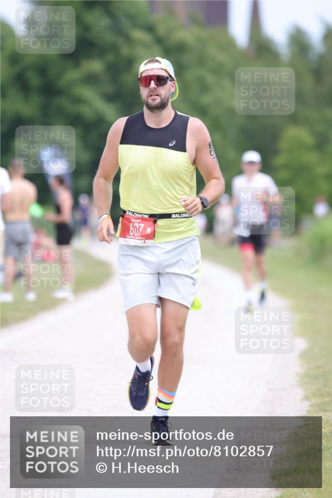 22.06.2025 - Viking Triathlon H.Heesch http://msf.ph/oto/8102857 22.06.2025 13:37:53 Laufen 607 meine-sportfotos.de