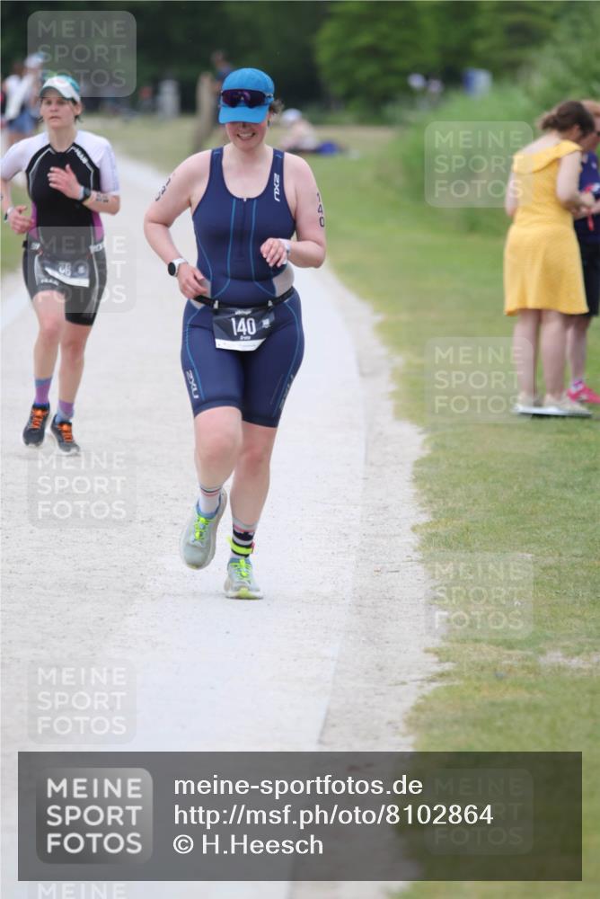 22.06.2025 - Viking Triathlon H.Heesch http://msf.ph/oto/8102864 22.06.2025 15:49:03 Laufen 86, 140 meine-sportfotos.de