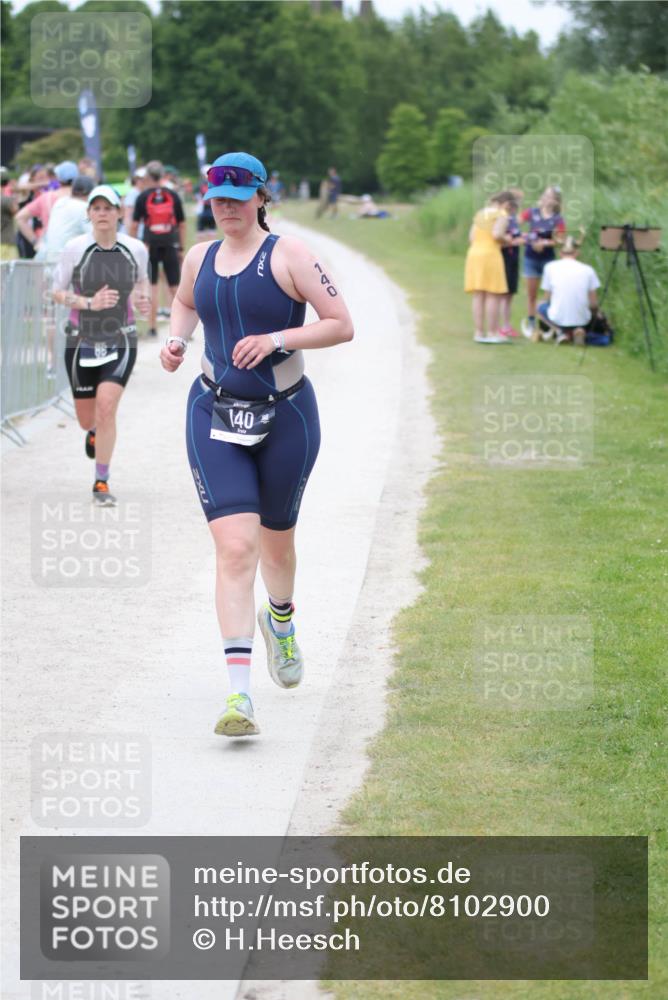 22.06.2025 - Viking Triathlon H.Heesch http://msf.ph/oto/8102900 22.06.2025 15:49:07 Laufen 86, 140 meine-sportfotos.de