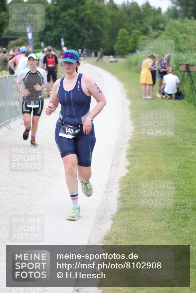 22.06.2025 - Viking Triathlon H.Heesch http://msf.ph/oto/8102908 22.06.2025 15:49:07 Laufen 86, 140 meine-sportfotos.de