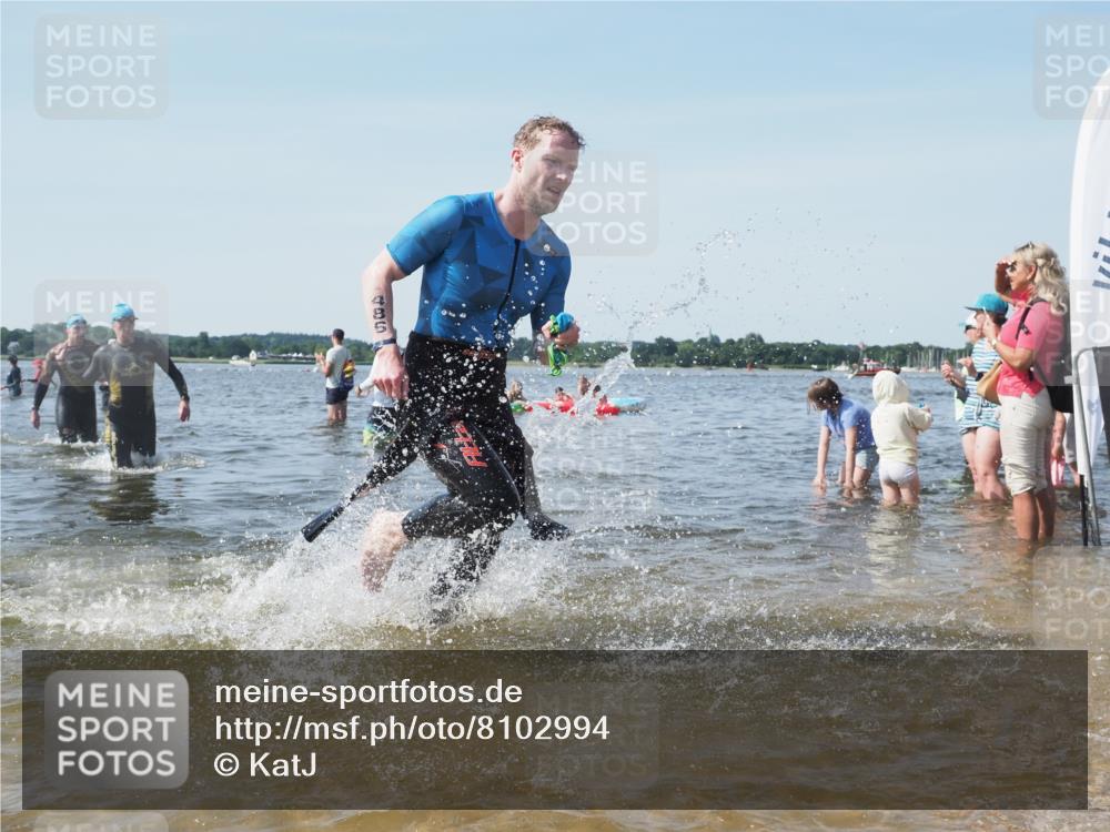 22.06.2025 - Viking Triathlon KatJ http://msf.ph/oto/8102994 22.06.2025 10:34:30 Schwimmen 247, 294, 306, 341, 366, 430, 486, 520, 546 meine-sportfotos.de