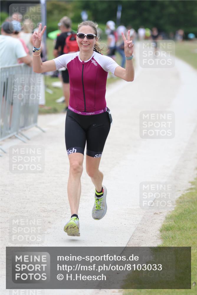 22.06.2025 - Viking Triathlon H.Heesch http://msf.ph/oto/8103033 22.06.2025 15:50:19 Laufen 249, 320 meine-sportfotos.de