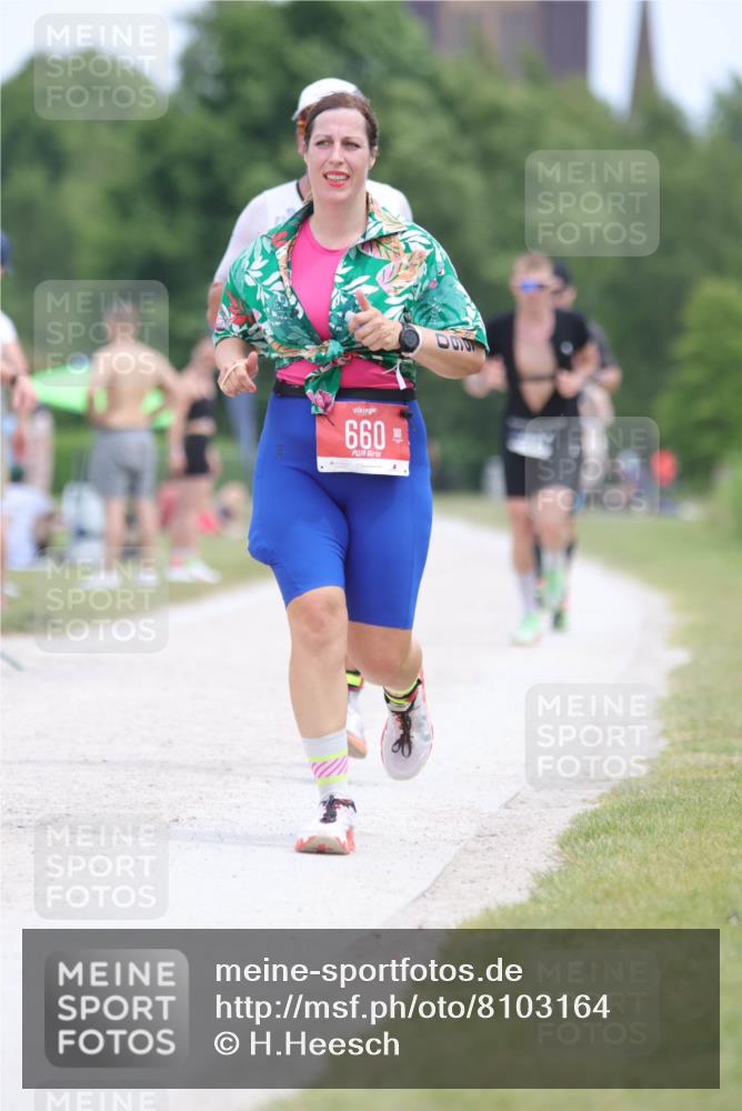 22.06.2025 - Viking Triathlon H.Heesch http://msf.ph/oto/8103164 22.06.2025 13:38:37 Laufen 203, 329, 660 meine-sportfotos.de