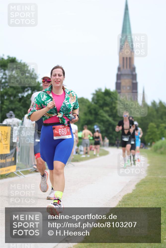 22.06.2025 - Viking Triathlon H.Heesch http://msf.ph/oto/8103207 22.06.2025 13:38:39 Laufen 203, 329, 508, 626, 660 meine-sportfotos.de