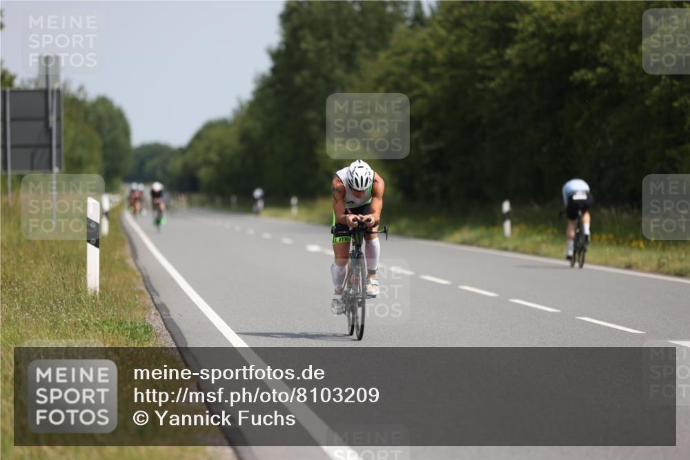 22.06.2025 - Viking Triathlon Yannick Fuchs http://msf.ph/oto/8103209 22.06.2025 11:26:57 Radfahren 145, 167, 176, 248, 368, 386, 485 meine-sportfotos.de