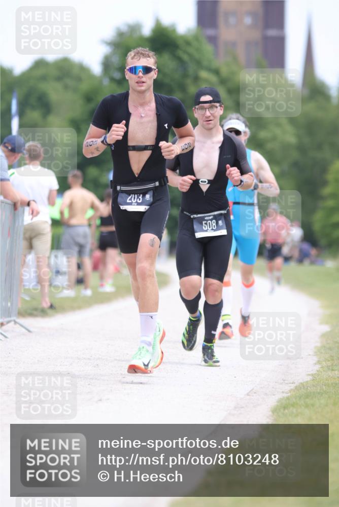 22.06.2025 - Viking Triathlon H.Heesch http://msf.ph/oto/8103248 22.06.2025 13:38:41 Laufen 203, 329, 508, 626, 660 meine-sportfotos.de